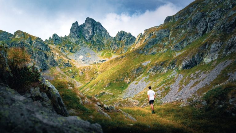 Unlocking the Secrets of Budget-Friendly Outdoor Travel Adventures